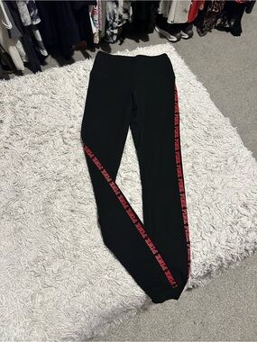 PINK Victoria's Secret Black Leggings with Pink Side Logo